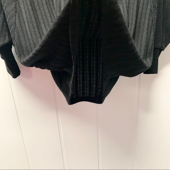 NWT Dolman Sleeve Black Blouse - Picture 10 of 15